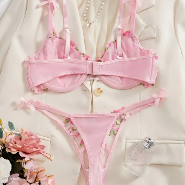 Pink Floral Embroidery Mesh Lingerie Set Underwire Bra Thong Two-Piece Romantic Lingerie
